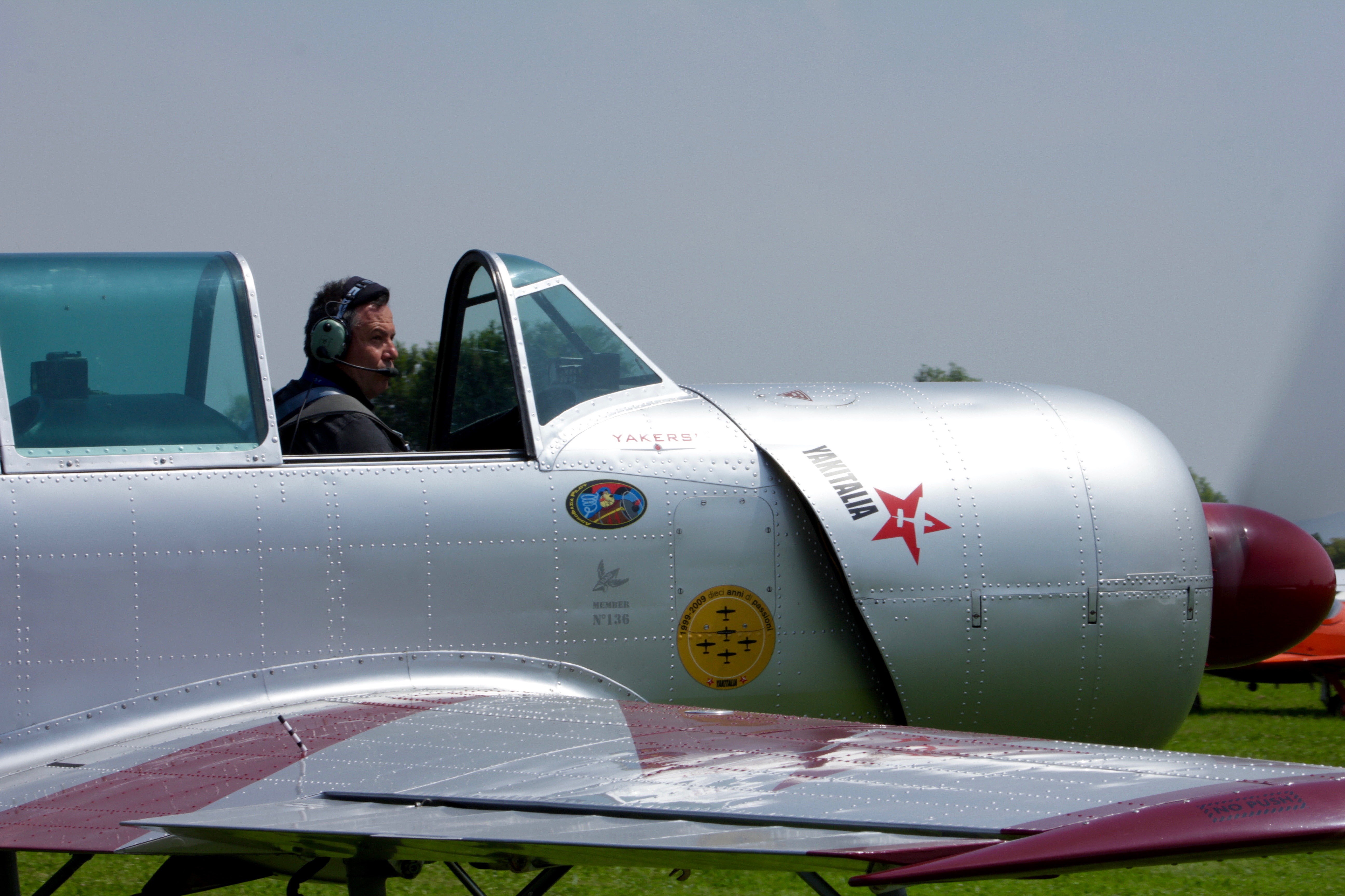 YAK 52, pilota G. Caprai