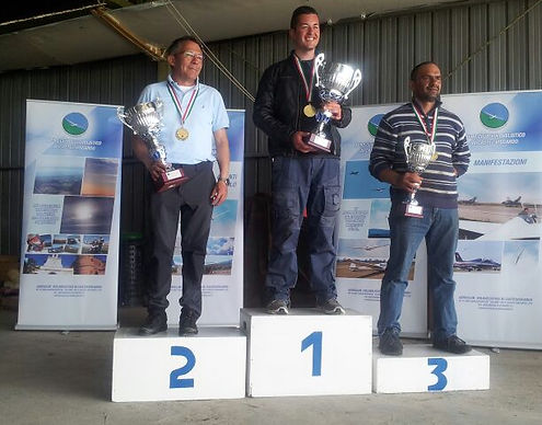 volo acrobatico: Ferrarese Campione Italiano Avanzata