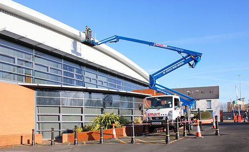 23m-truck-mount-cherry-picker-hire-4.jpeg