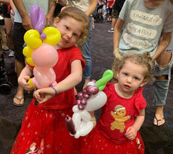 balloon twisting Gladstone, Bundaberg, Tannum Sands, Miriam Vale, Benaraby, Calliope