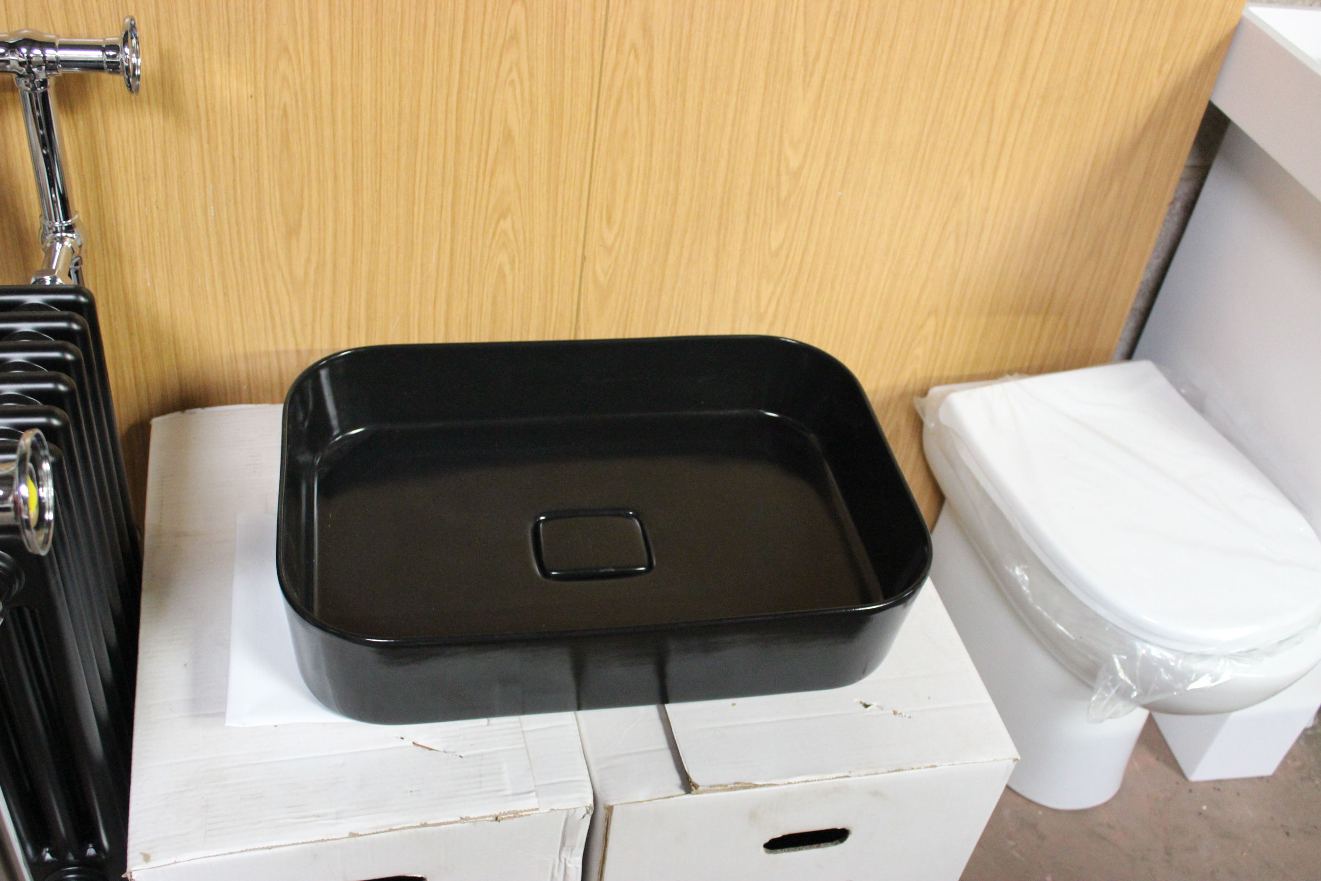 New Boxed Whiteville Wing Edgy Counter Top Basin 600x400