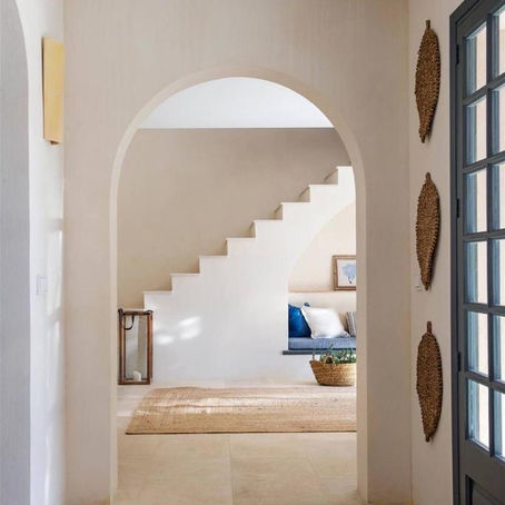 Descubre el encanto del estilo Mediterraneo.