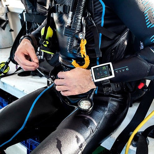 Suunto EON Core is a popular computer for recreational divers