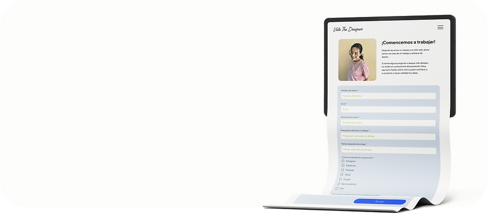 iPad flotante que muestra un mockup de formulario de página web