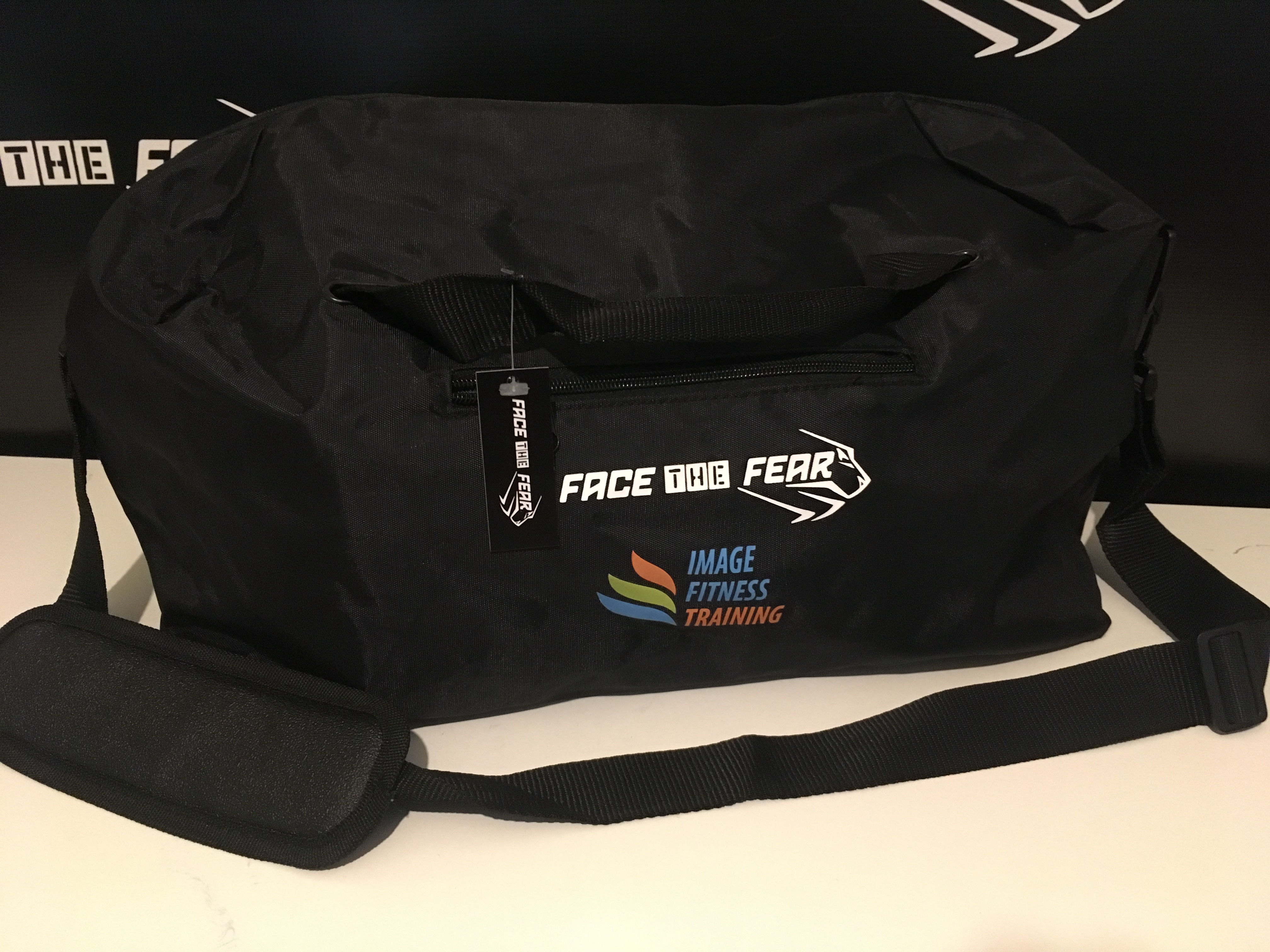 IF Essential Gym Bag - Black