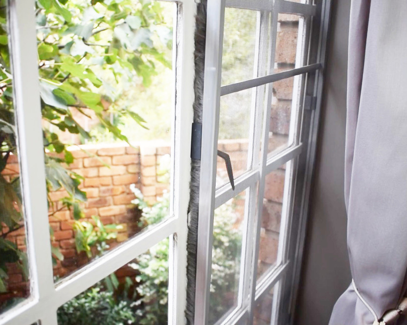 Magniscreen Flyscreen01.jpg