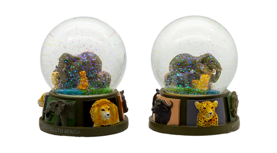 Group_Waterglobe_XLarge.png