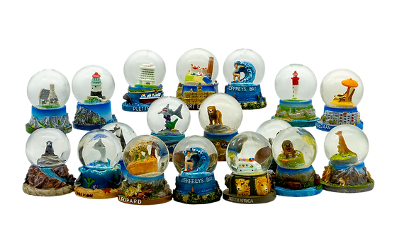 Group_Waterglobe_Small Ver2.png