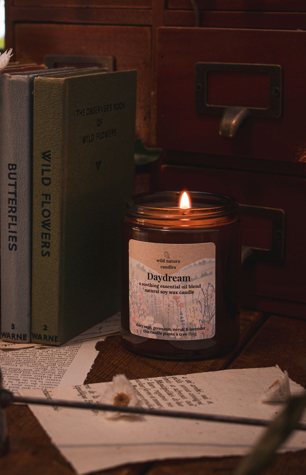 Daydream natural aromatherapy candle with soothing essential oils, hand-poured by Wild Nature Candles