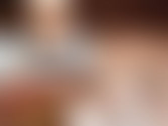 Soy wax melts and candle displayed together, Cloud Drift home fragrance showing differences between melts and candles