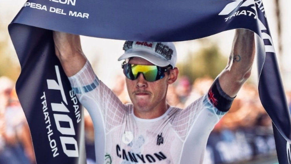 Hayden Wilde wins in Spain, his fourth T100 title PHOTO: WORLD TRIATHLON