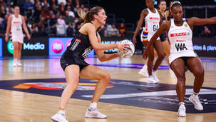 Silver Ferns hold off fighting South Africa