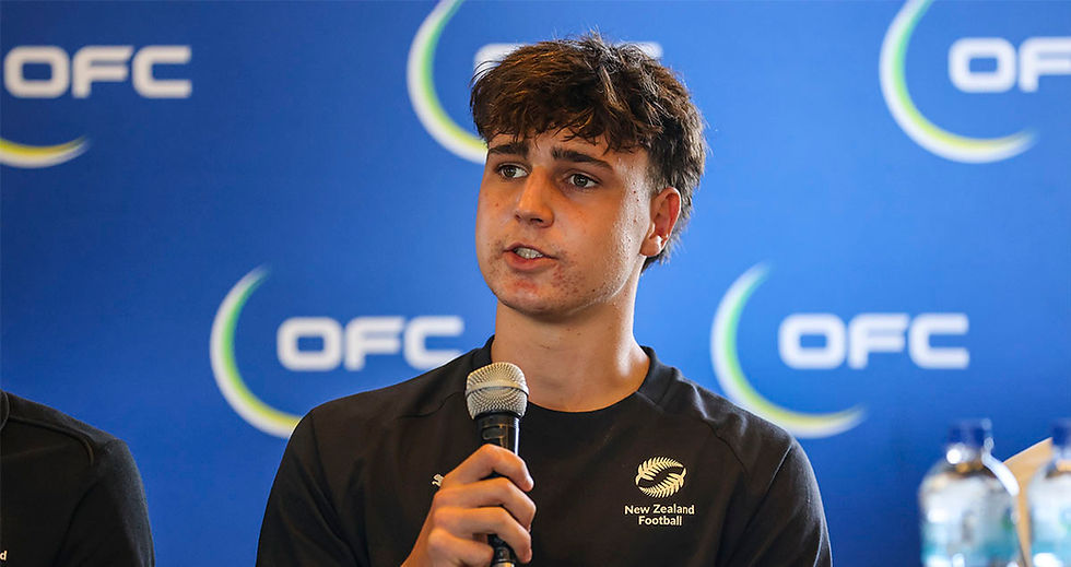 Wellington Phoenix sign 16-year-old talent