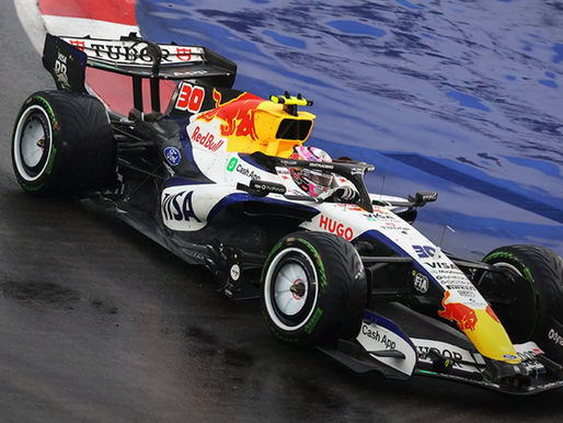 Lawson gets points in Singapore sprint race
