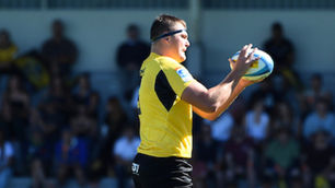Hugo Plummer stays with Hurricanes
