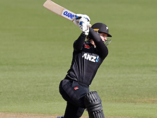White Ferns continue Zimbabwe drubbing