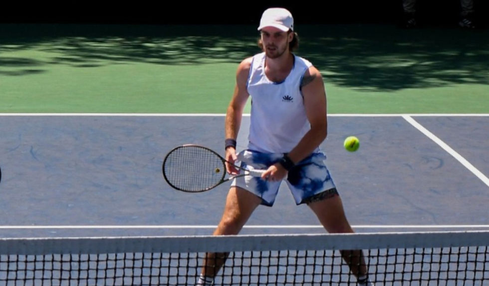 Third doubles title for Watt, Reynolds