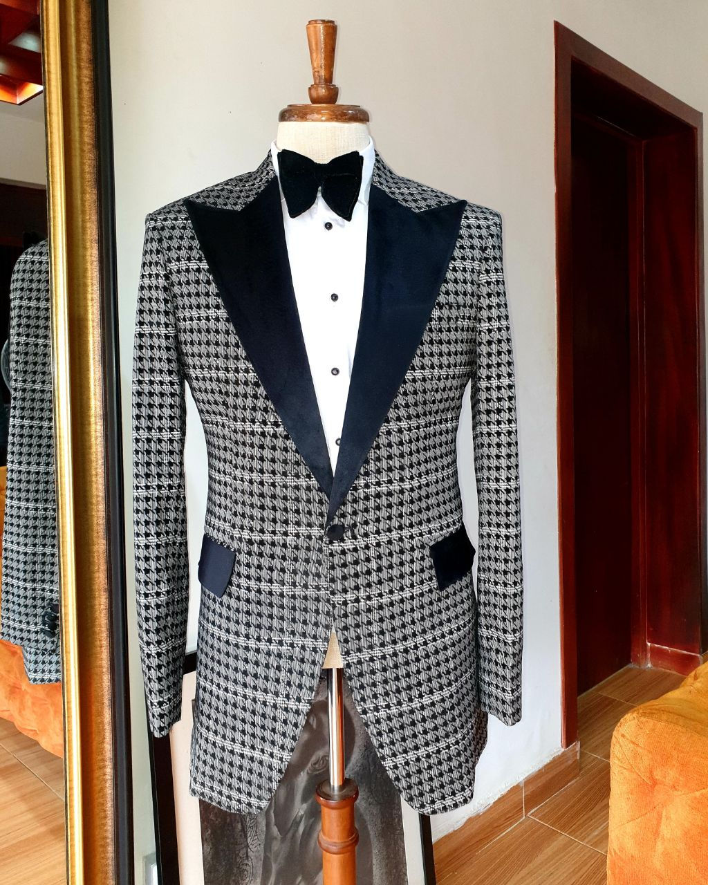Hound's-tooth Tuxedo