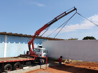 Elevação de container