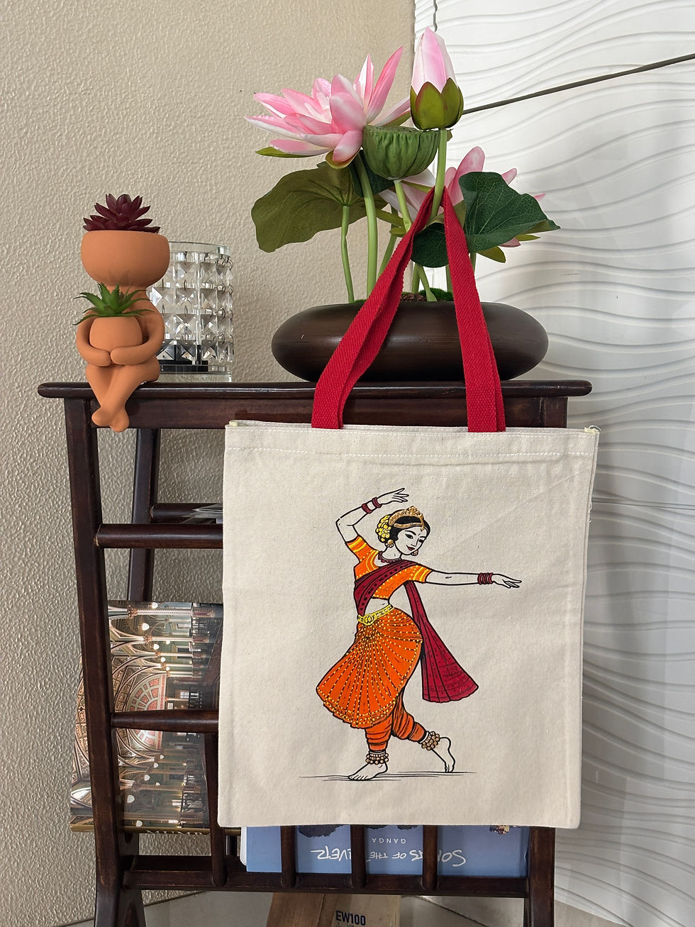 Thumbnail: Dancing Lady Tote Bag