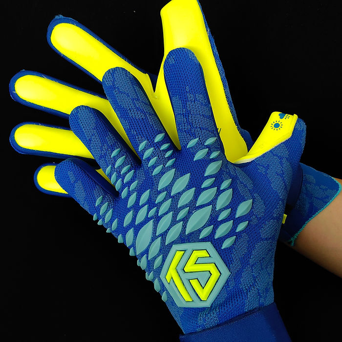 DragonScale Match Gloves – Pro Level | Size 7–10