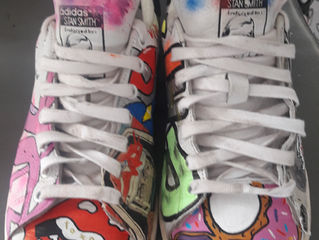 PIMP my SNEAKERS ou comment redonner une 2eme vie a ses pompes ... facile !