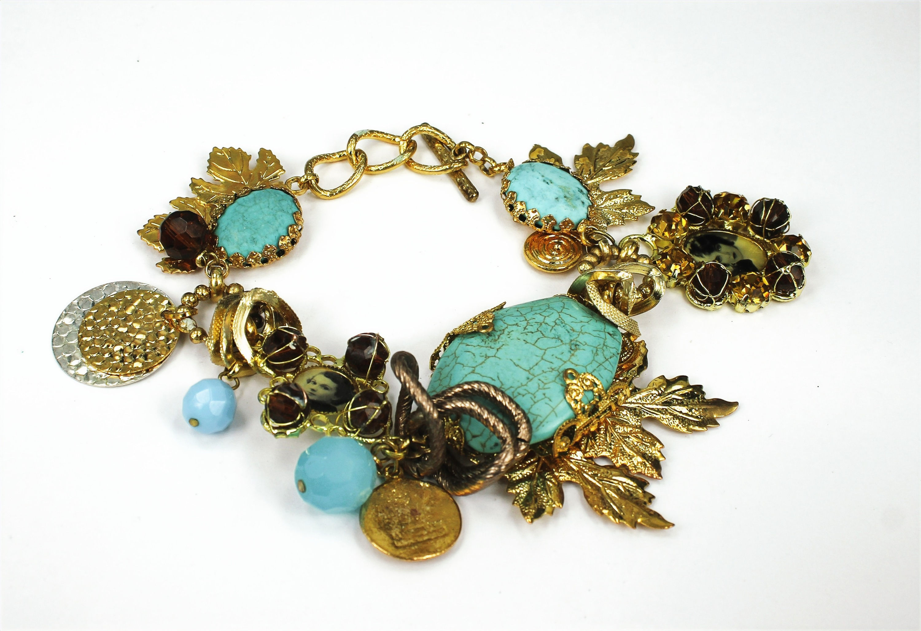 Pulsera de bisutería Fashions line