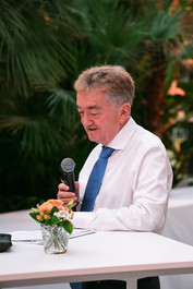 Emotionale Rede während der Feier im Palmenhaus der Insel Mainau