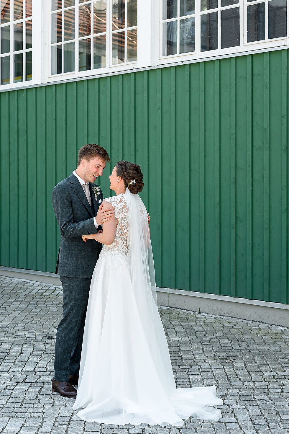 Brautpaar beim Fotoshooting
