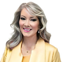 alyson macleod headshot