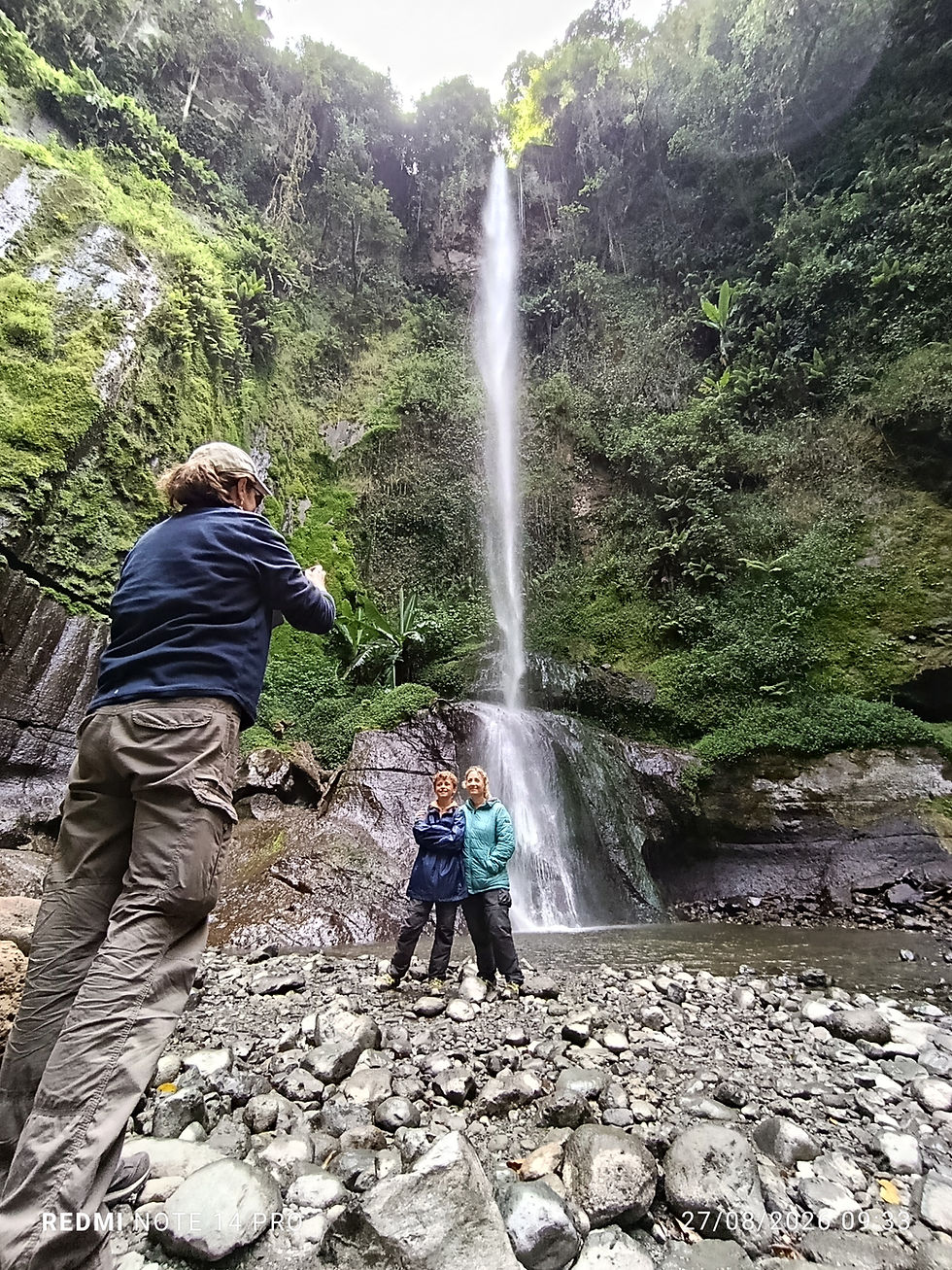 TREKKING CASCADA NAPURU
