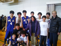 中学生の応援に行ってきました!!