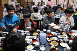 お楽しみの夕食