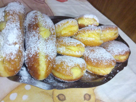Bomboloni alla crema pasticcera al limone 🍋