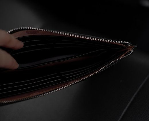 ภาพขนาดย่อ: Silver Zip Wallet