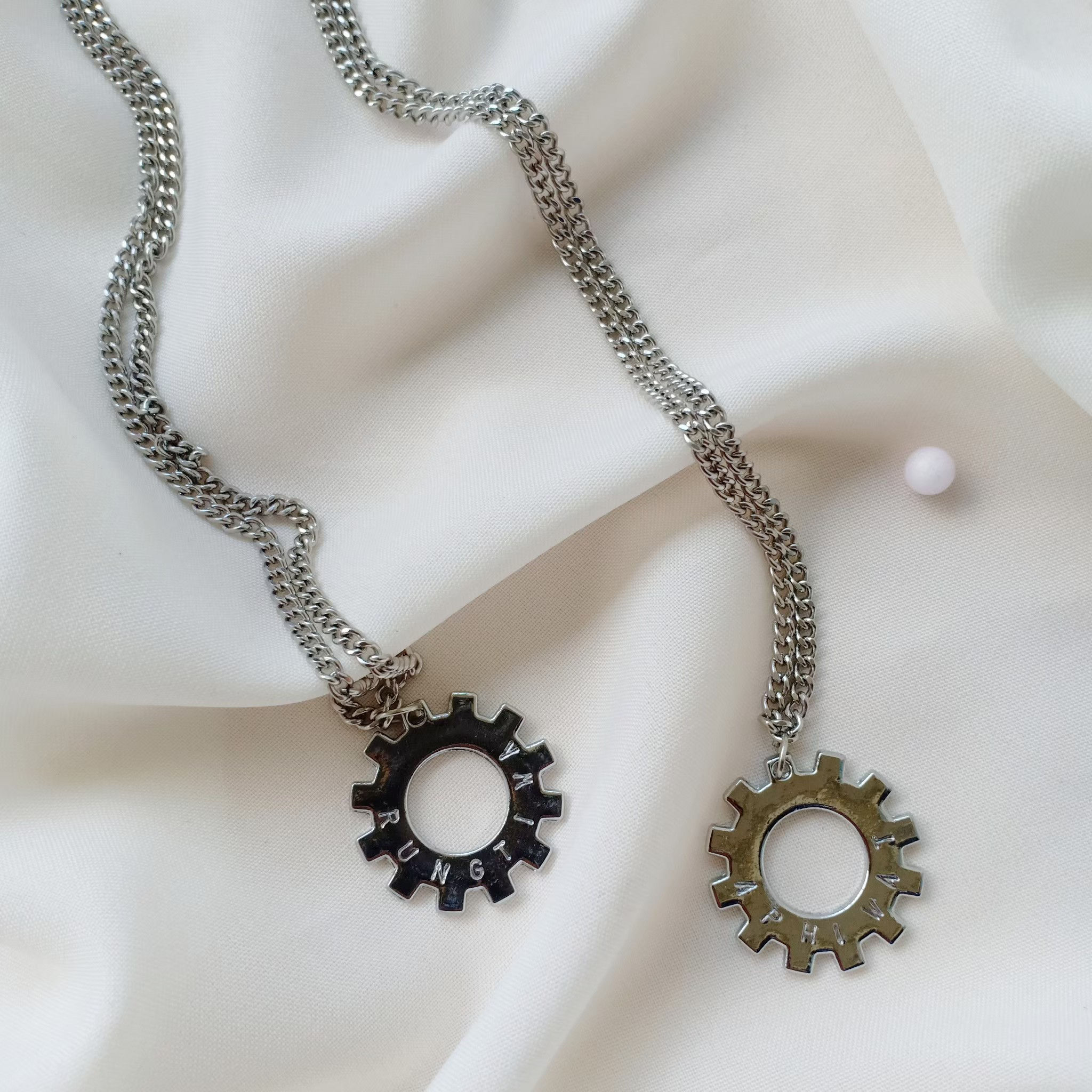 COG NECKLACE