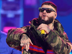 Arrepentido Farruko de sus letras, el reguetonero ahora cantará a Dios