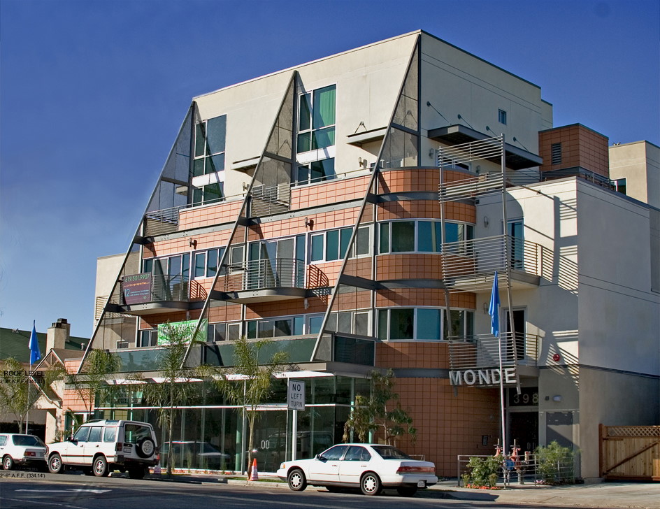 terracotta rainscreen Le Monde Condo, CA