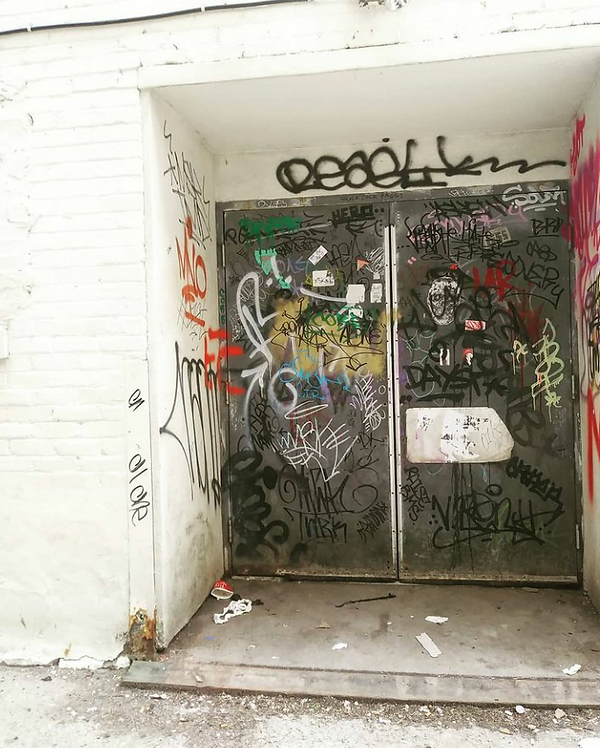 Inner City Stroll 2 - Melissa Carey