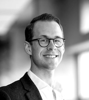 Profile pic_edited.jpg