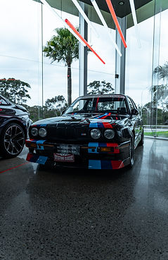 bmwe30m3-4.jpg
