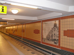 Murales di mattonelle fotoceramiche