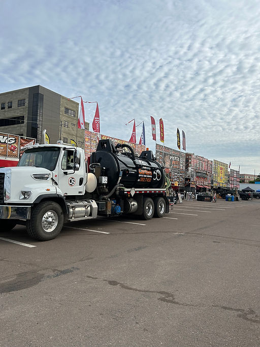 Septic truck 3 (1).jpeg
