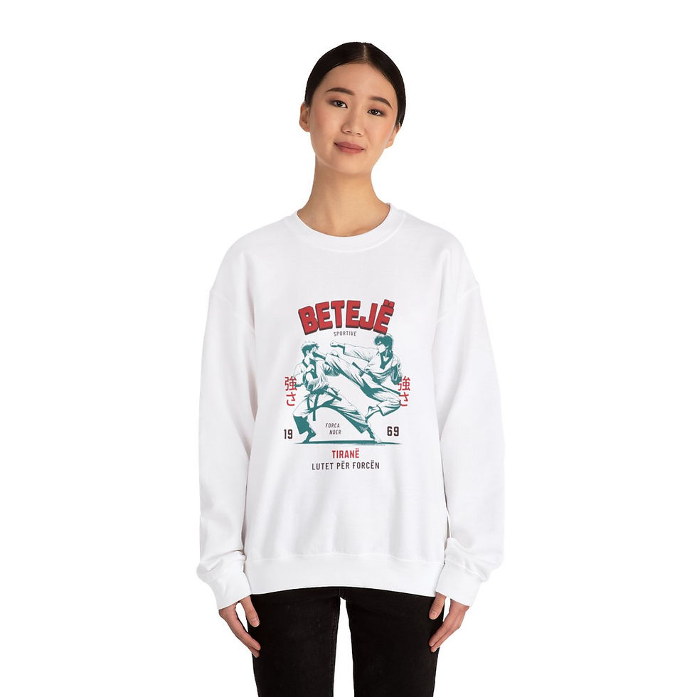 Thumbnail: Beteje Albania: Unisex Heavy Blend™ Crewneck Sweatshirt