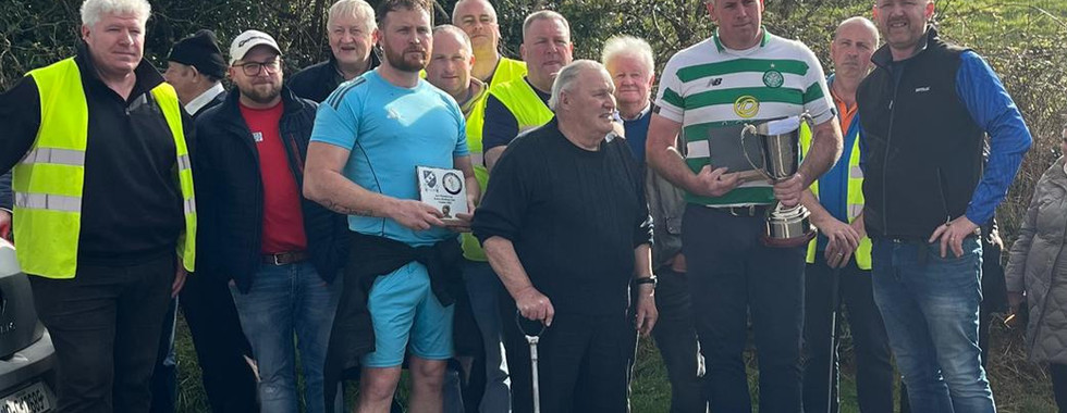 Bantry commitee with Dan Riordan Cup Finalists