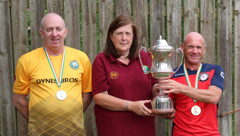 Veteran All Ireland Presentation Johnny Kelly R-up, Rosheen Mackle Runaí Ból Chumann Ard Mhaca and Eoin O' Riordan Winner
