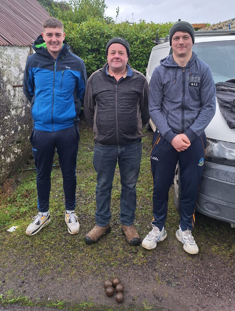 Irish Road Bowling Tournament Final Presentation at Reenescreena County Cork