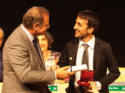 El Senado de la Nación reconoció al Dr. Garibaldi, Premio Estímulo 2019 en Ecología
