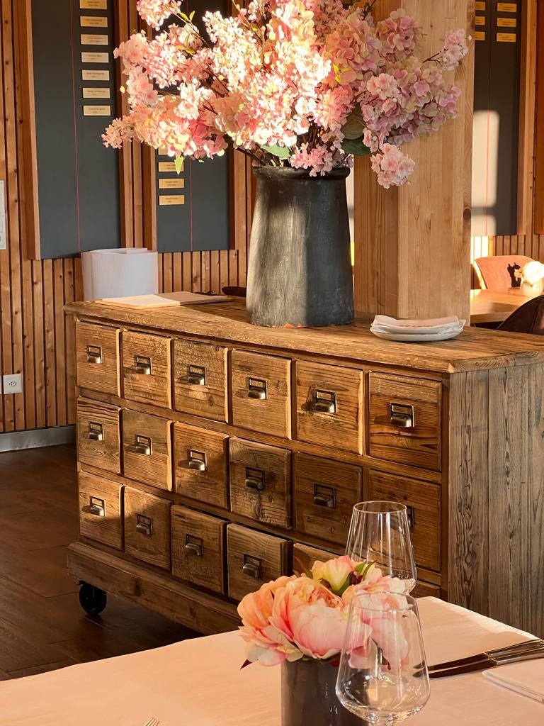 Kunstblumen Dekoration Golf Restaurant Bloom5