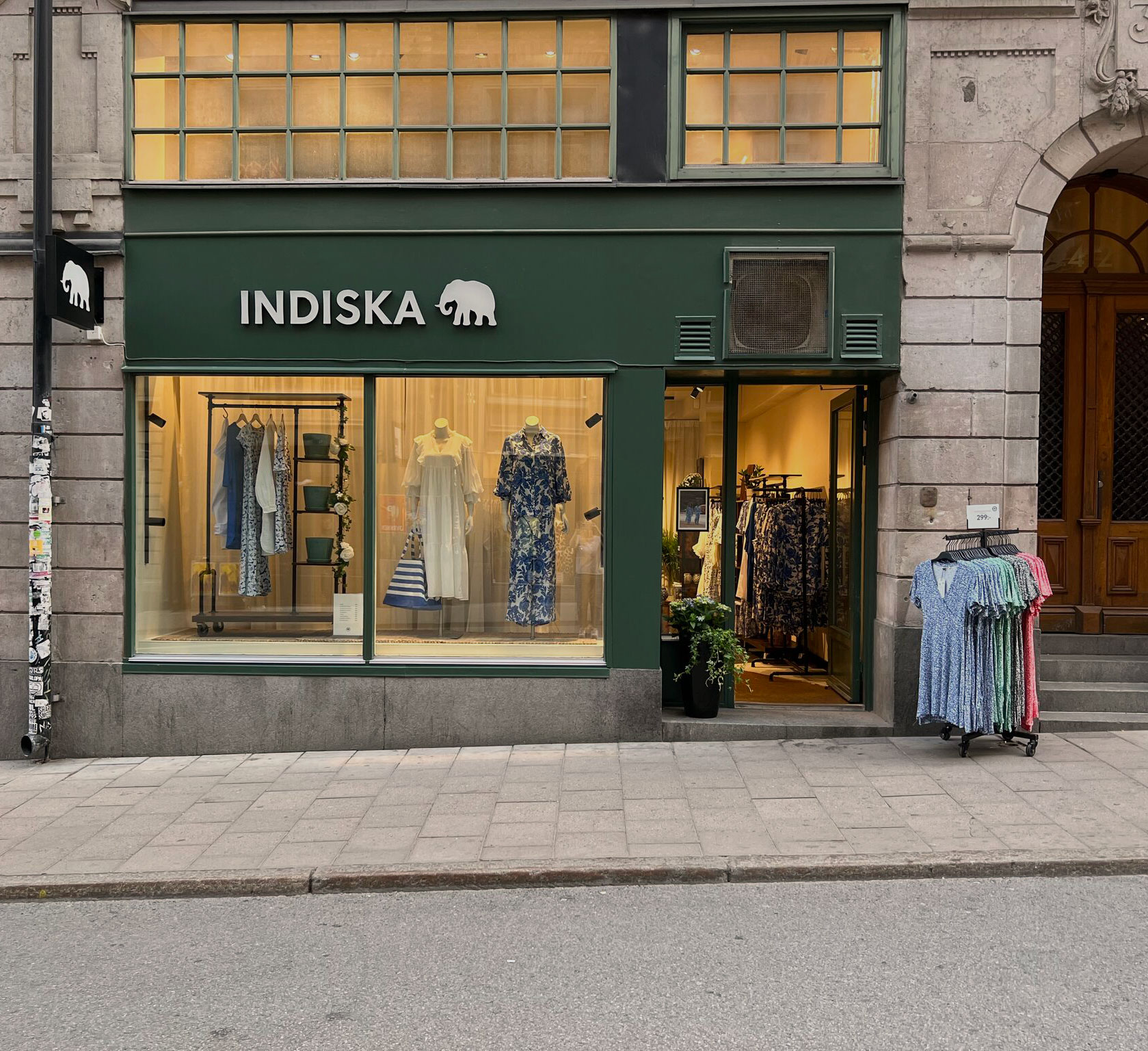 Indiska Signage